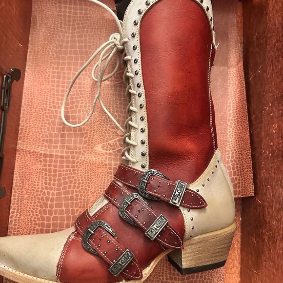 freebird Shoes - Freebird Red and Cream Lace Up Boots